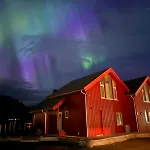 Modern Seafront With Sauna 8 Mins To Leknes Feriehus