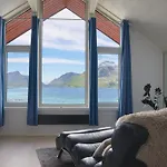 Modern Seafront With Sauna 8 Mins To Leknes * Storeidet