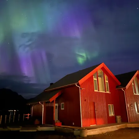 Modern Seafront With Sauna 8 Mins To Leknes Feriehus