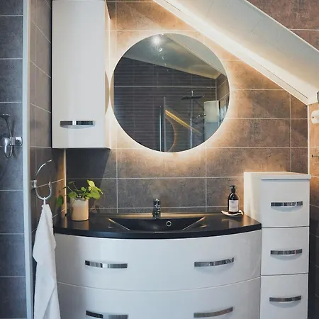 Modern Seafront With Sauna 8 Mins To Leknes Feriehus Storeidet