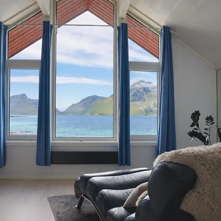 Modern Seafront With Sauna 8 Mins To Leknes * Storeidet