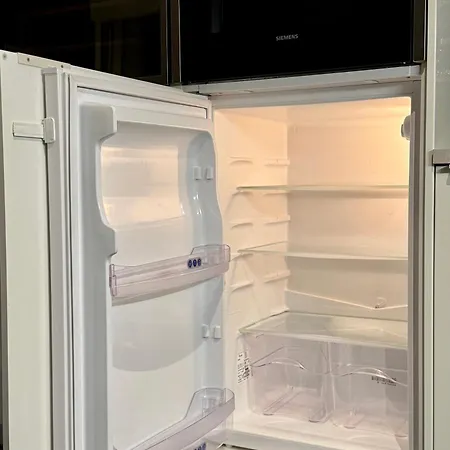 Сasa de vacaciones Modern Seafront With Sauna 8 Mins To Leknes *