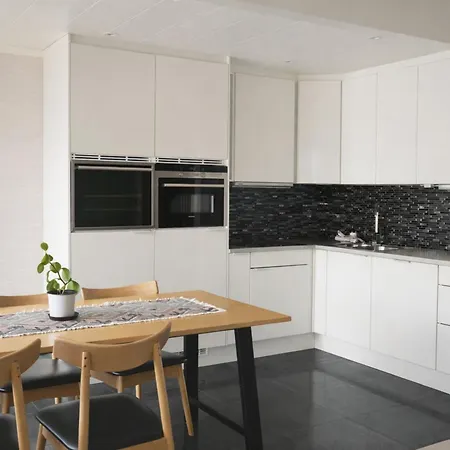 Ferienhaus Modern Seafront With Sauna 8 Mins To Leknes Storeidet