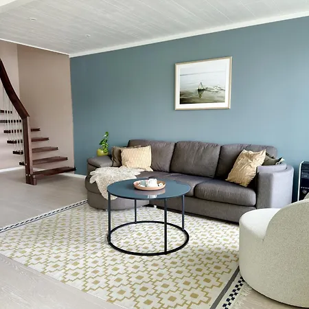 Modern Seafront With Sauna 8 Mins To Leknes