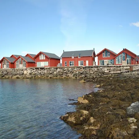 Semesterbostad Modern Seafront With Sauna 8 Mins To Leknes *