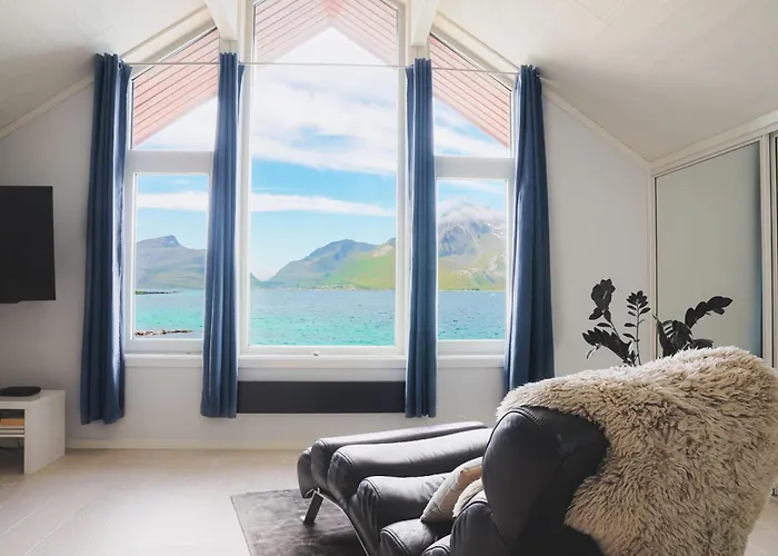 Modern Seafront With Sauna 8 Mins To Leknes * Storeidet