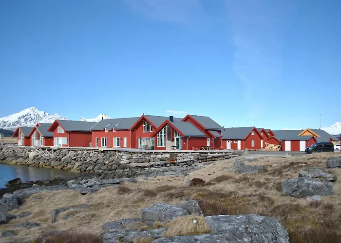 Modern Seafront With Sauna 8 Mins To Leknes Ferienhaus Storeidet
