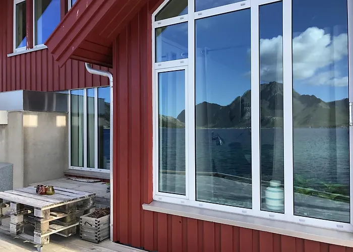 Ferienhaus Modern Seafront With Sauna 8 Mins To Leknes