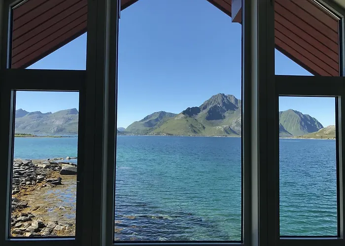 Ferienhaus Modern Seafront With Sauna 8 Mins To Leknes